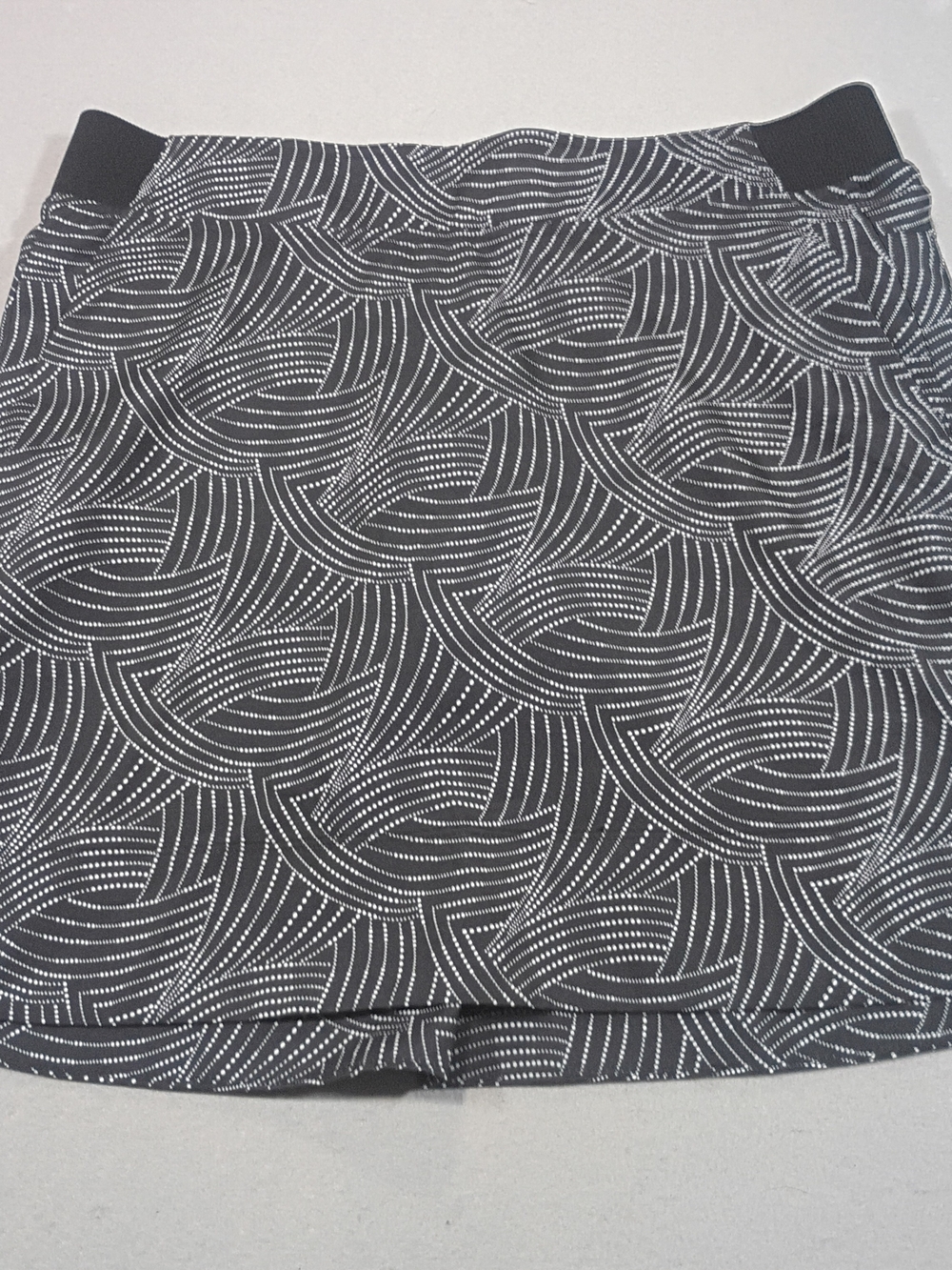 Cypress Club Black Mini Skirt with White Geometric Dots M